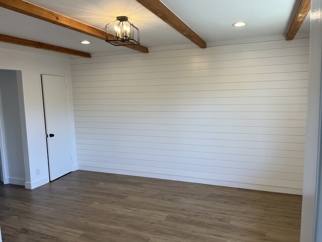 Primary Photo - 1023-1031 Pico Blvd