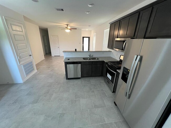 Building Photo - 23051 True Fortune Dr