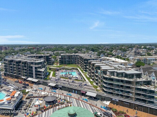 Building Photo - 30 Melrose Terrace