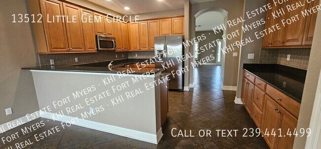 Building Photo - 13512 Little Gem Cir