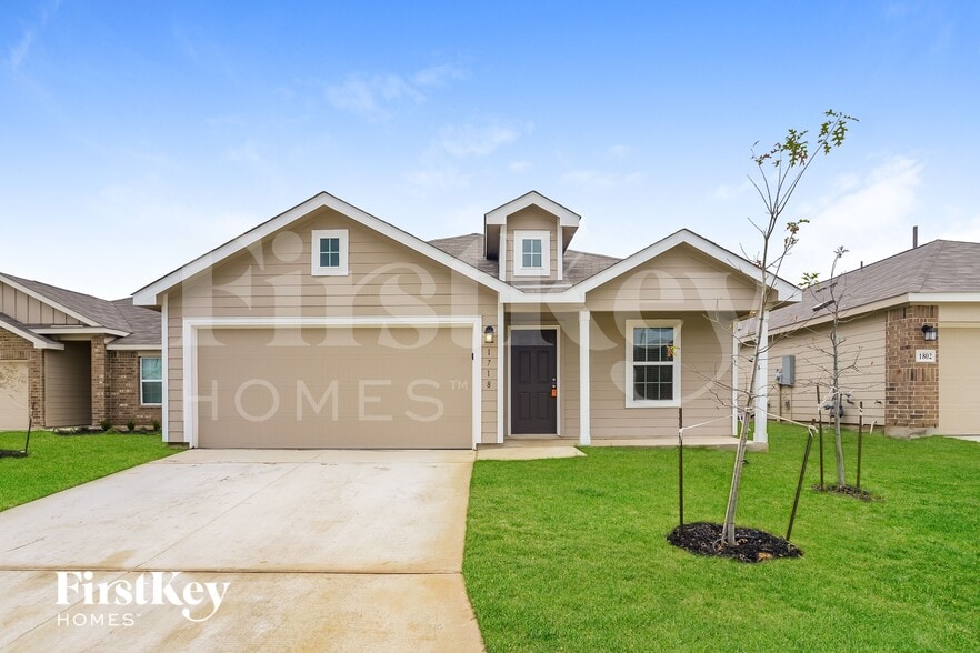 Primary Photo - 1718 Morse Way