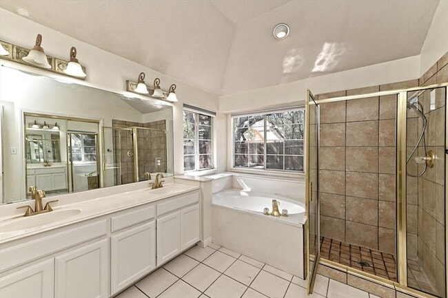 Building Photo - 10229 Matoca Way