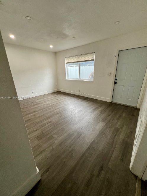 Building Photo - 2620 NW 18th Terrace