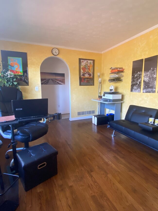 Building Photo - 1396 Windburn Dr