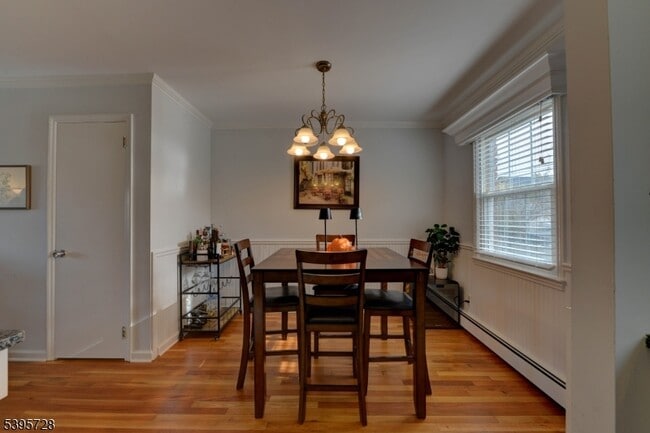 Building Photo - 666 Bloomfield Ave