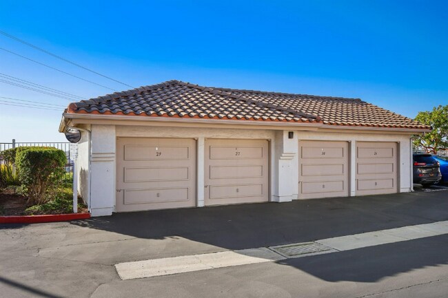 Building Photo - 2395 Rancho Del Oro Rd