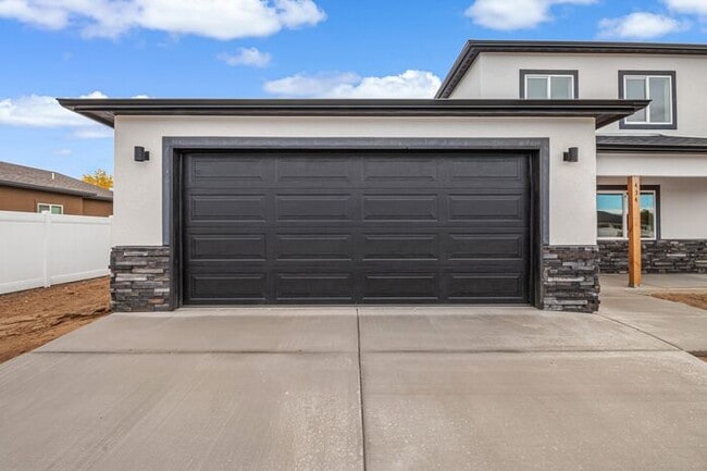 Building Photo - Price Drop! Beautiful 4-Bedroom Rental with Modern Upgrades and RV Parking!