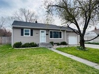 Building Photo - 1805 Avocet Dr