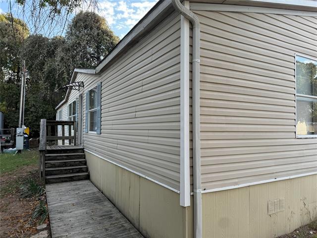 Building Photo - 6527 Blue Water Ct