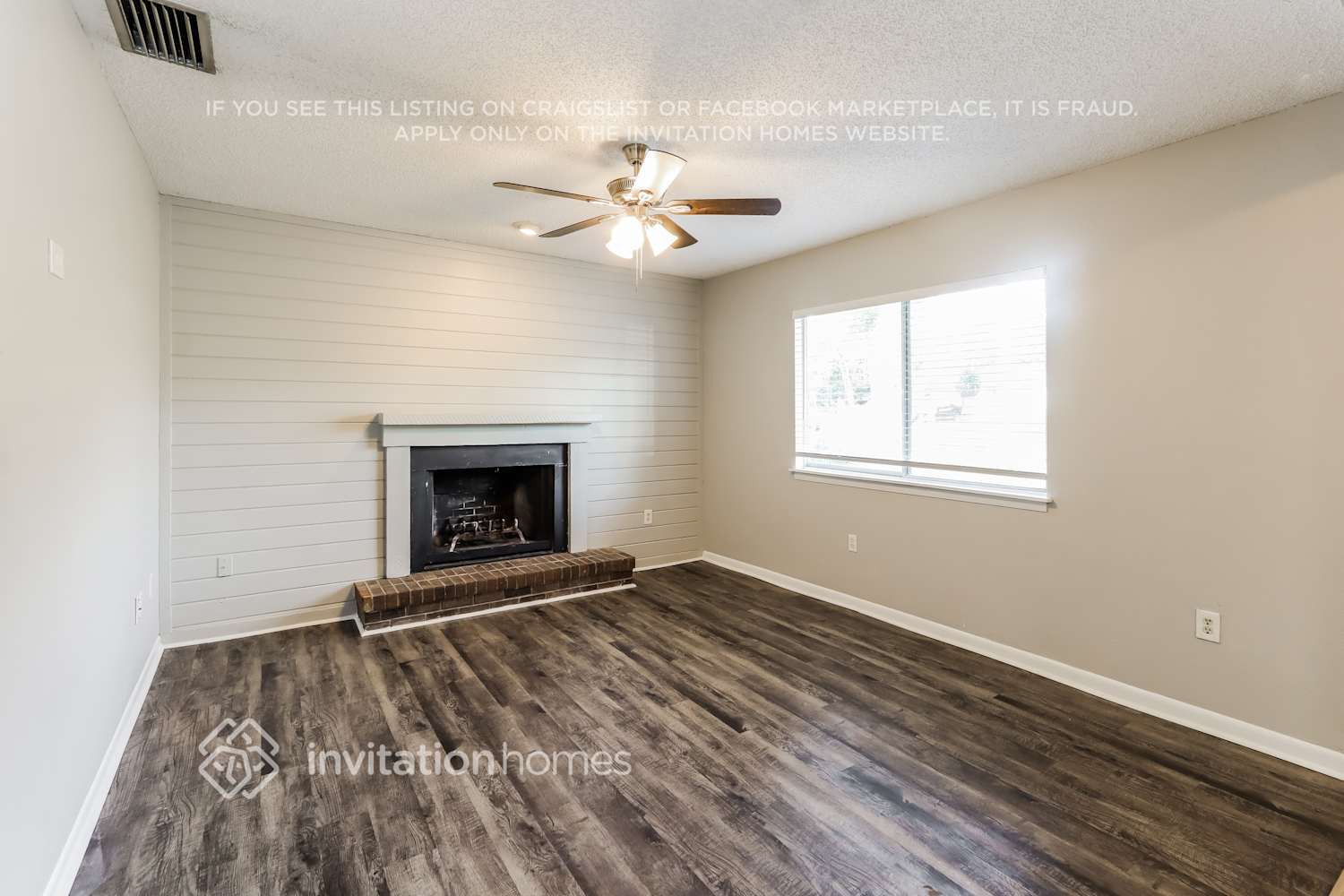 Building Photo - 1306 Gulfview Woods Ln