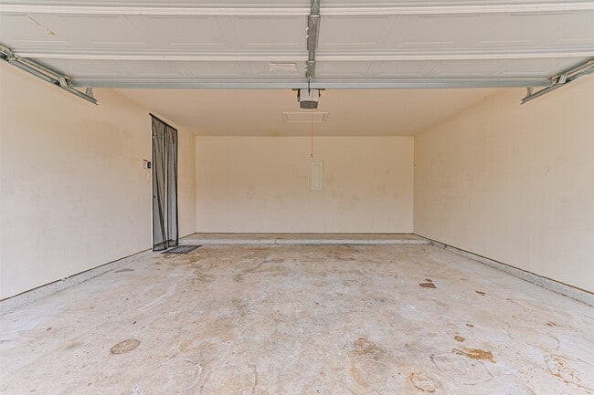 Building Photo - 13418 E Red Birch Cir