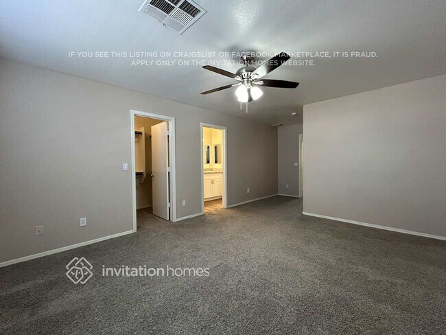 Building Photo - 15787 W Anasazi St