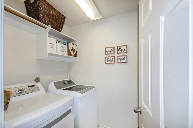 Building Photo - 17639 Olympic Park Ln