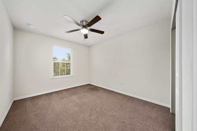 Building Photo - Beautiful Single-Family Home for Rent in Reserve at Legacy Park.Casselberry.