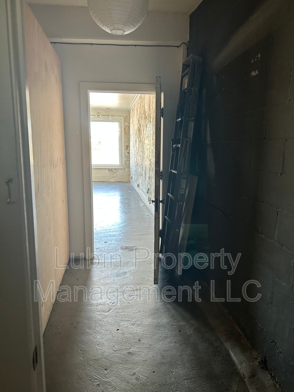 Building Photo - 2613 Broad Ave