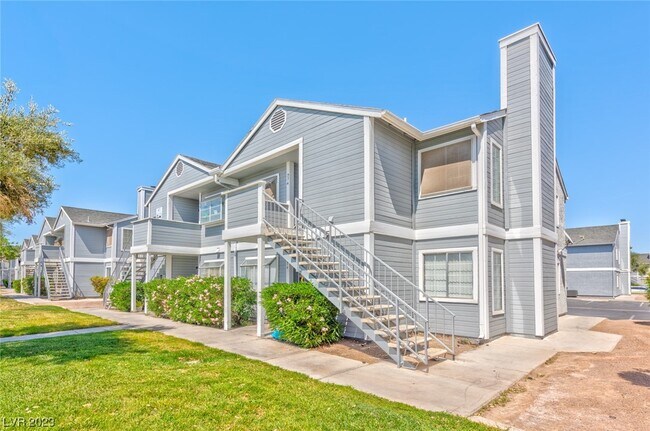 Building Photo - 1870 Nebula Dr