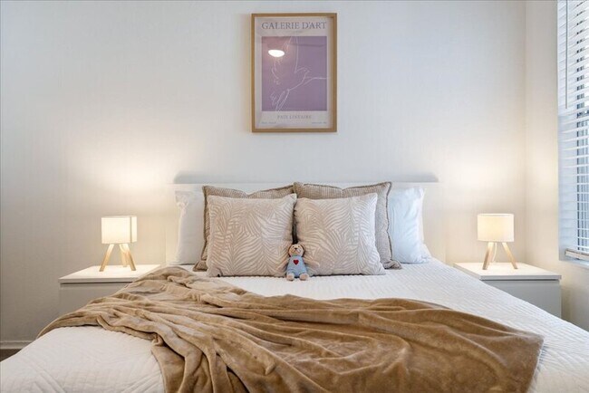 Building Photo - 12166 Metric Blvd