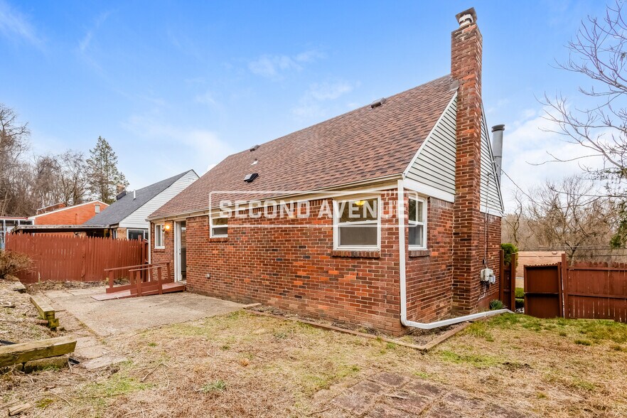 Building Photo - 9616 Glendale Rd