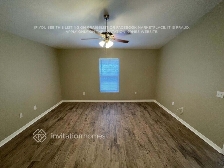 Building Photo - 908 Biscayne Dr