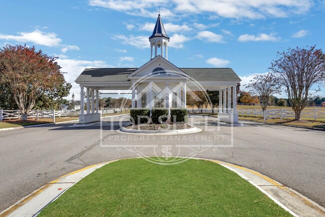 Building Photo - 127 Tara Blvd