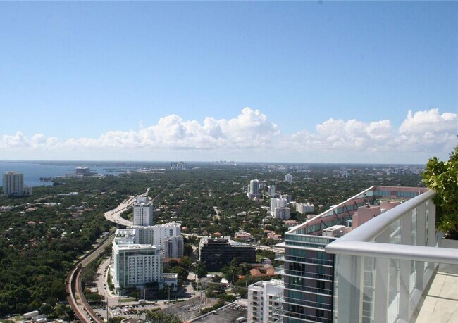 Building Photo - 1100 S Miami Ave