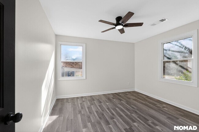 Building Photo - Charming 4BR House in Atlanta