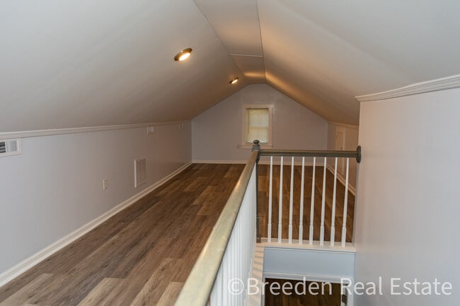 Building Photo - 2954 Old 70 Loop