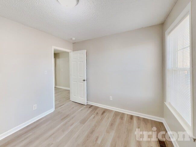 Building Photo - 149 Cambridge Elm Dr