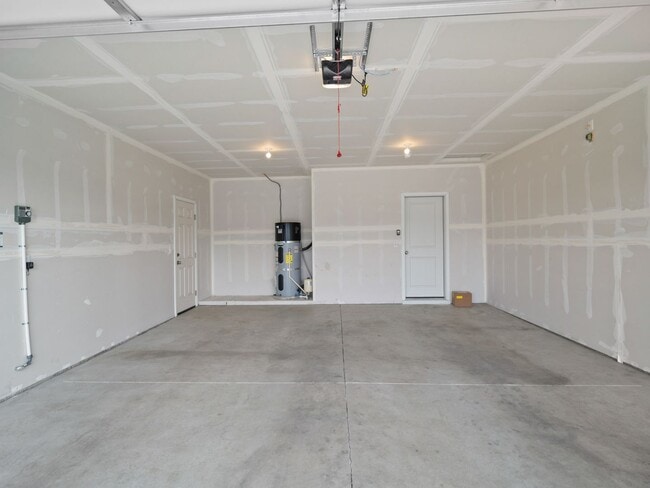 Building Photo - Modern 3BR/2BA Ranch – Living in Spokane
