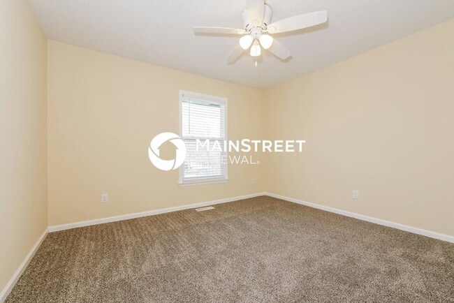 Building Photo - 3 Bedroom Pet-Friendly Home in BLUE SPRINGS, MO with Main Street Renewal