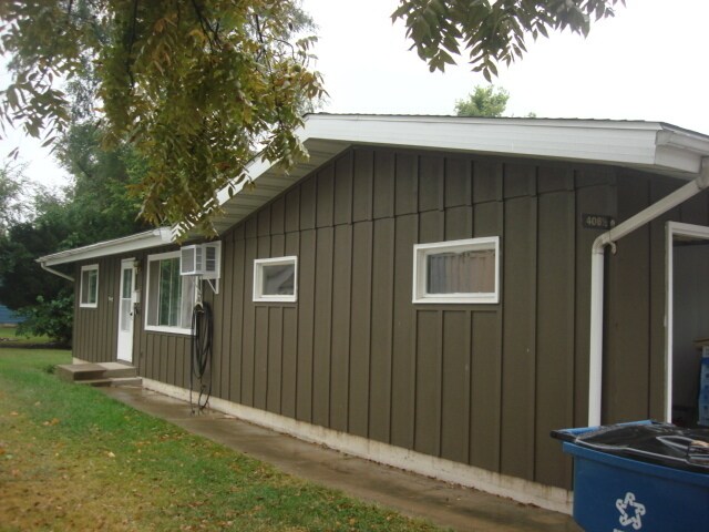 Building Photo - 408 22nd Ave