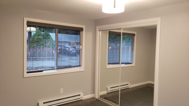Building Photo - 8306 Stoner Ln SE