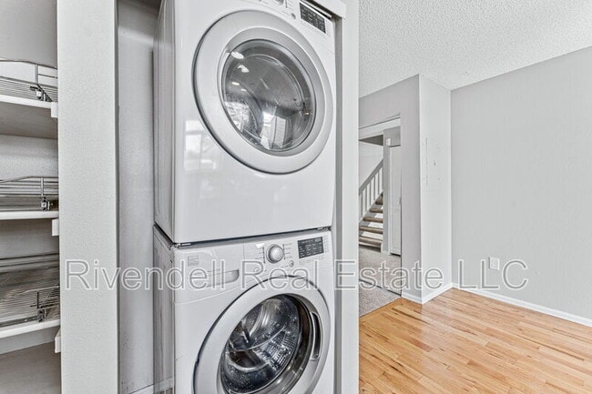 Building Photo - 9695 W Chatfield Ave