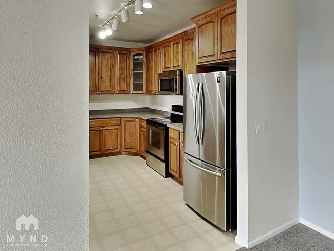 Building Photo - 3872 S Dallas St