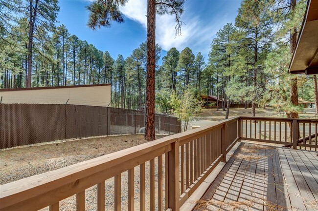 Building Photo - Rent this Cabin that backs to Prescott Nat...