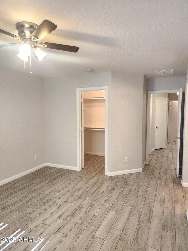 Building Photo - 15273 N Gil Balcome Ct