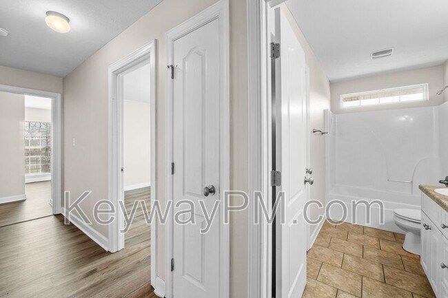 Building Photo - 4523 Frank Warren Dr