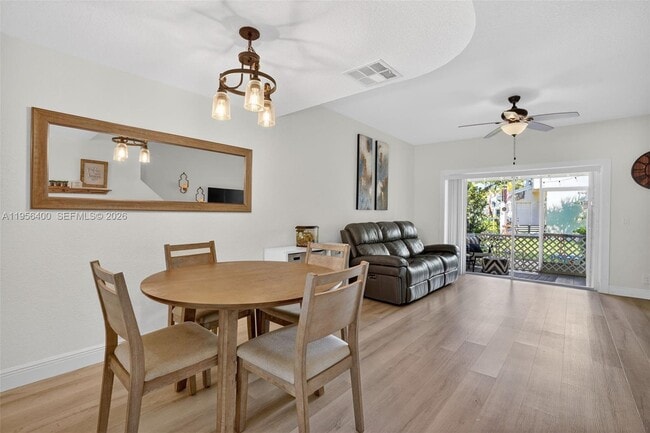 Building Photo - 8251 San Carlos Cir