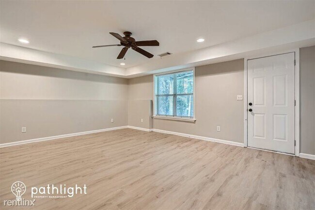 Building Photo - 5 br, 3 bath House - 2642 Ambria Dr UNIT