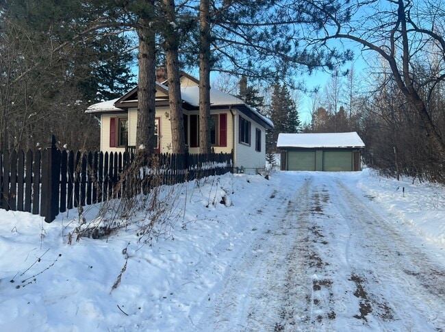 Building Photo - 541 W Wabasha St