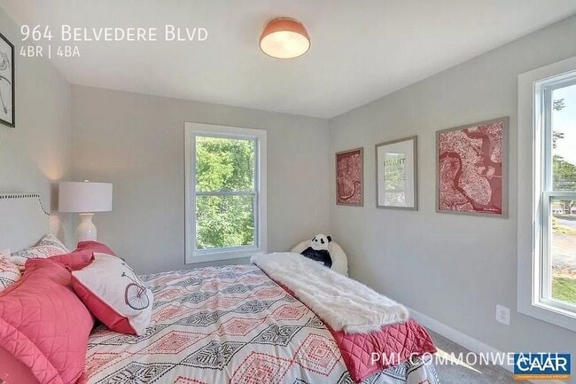 Building Photo - 964 Belvedere Boulevard