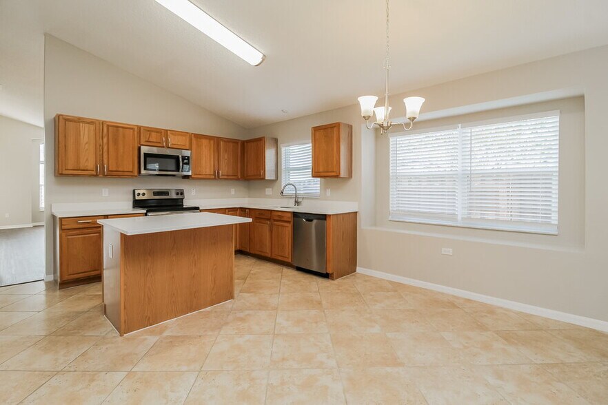 Building Photo - 2756 River Ridge Dr