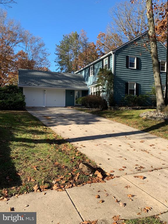 Building Photo - 20 Oakley Dr