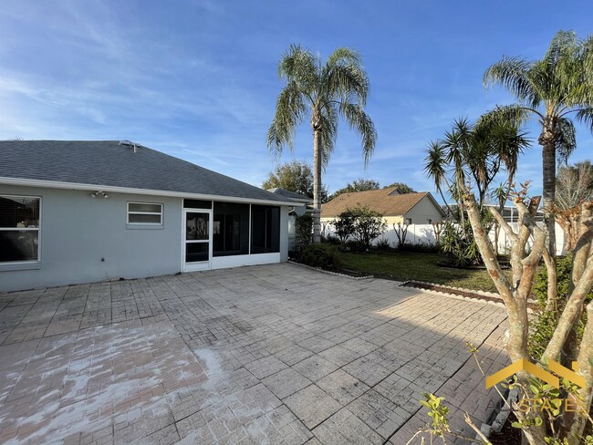 Building Photo - 131 Via Del Sol Dr