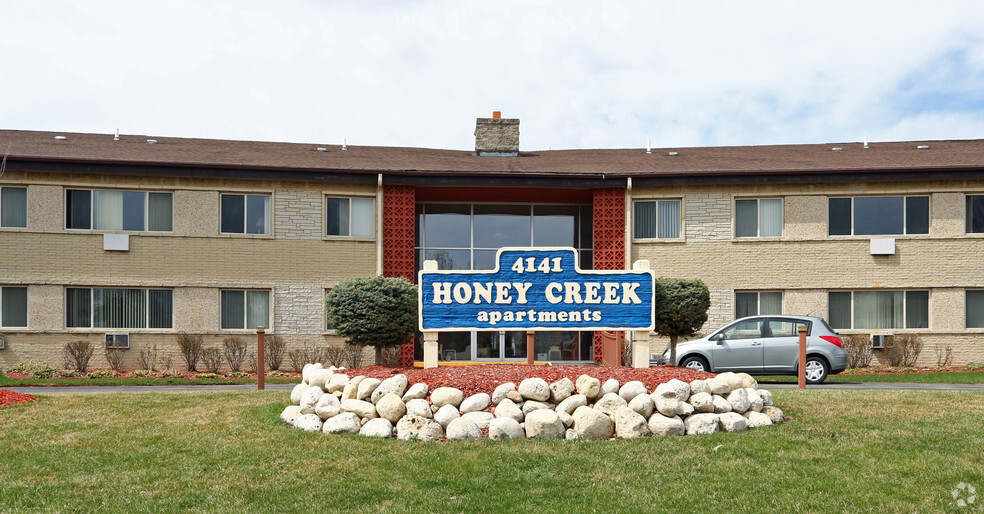 Primary Photo - Honey Creek Apartments