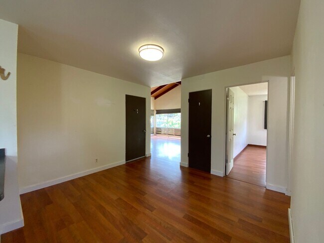 Building Photo - SPACIOUS 4 BEDROOM AHUIMANU SINGLE FAMILY HOME WITH ENCLOSED GARAGE