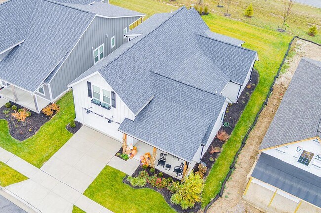 Building Photo - 8838 Eliot Dr