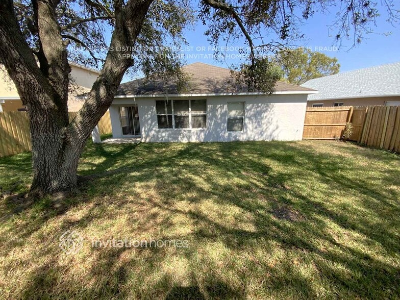 Building Photo - 11707 S Stone Ln