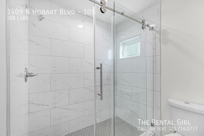 Building Photo - 1409 N Hobart Blvd
