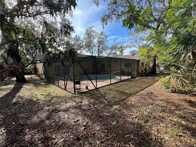 Building Photo - 8748 Forest Lake Dr